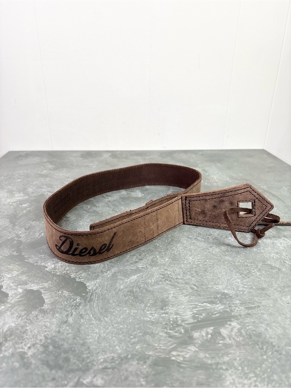 Diesel brown leather belt matured finish signature script logo dagger 34 inch